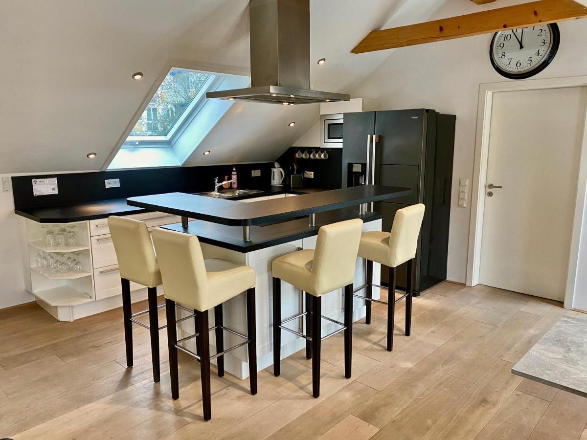 라벤스부르크 Luxurioeses Studio Im Zentrum, Balkon, Kamin, Klima 아파트 외부 사진
